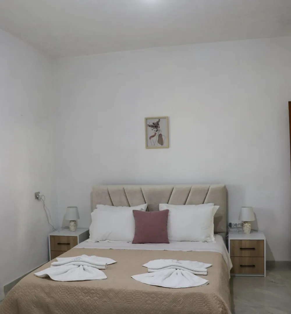 Green Garden House شكودر شقة